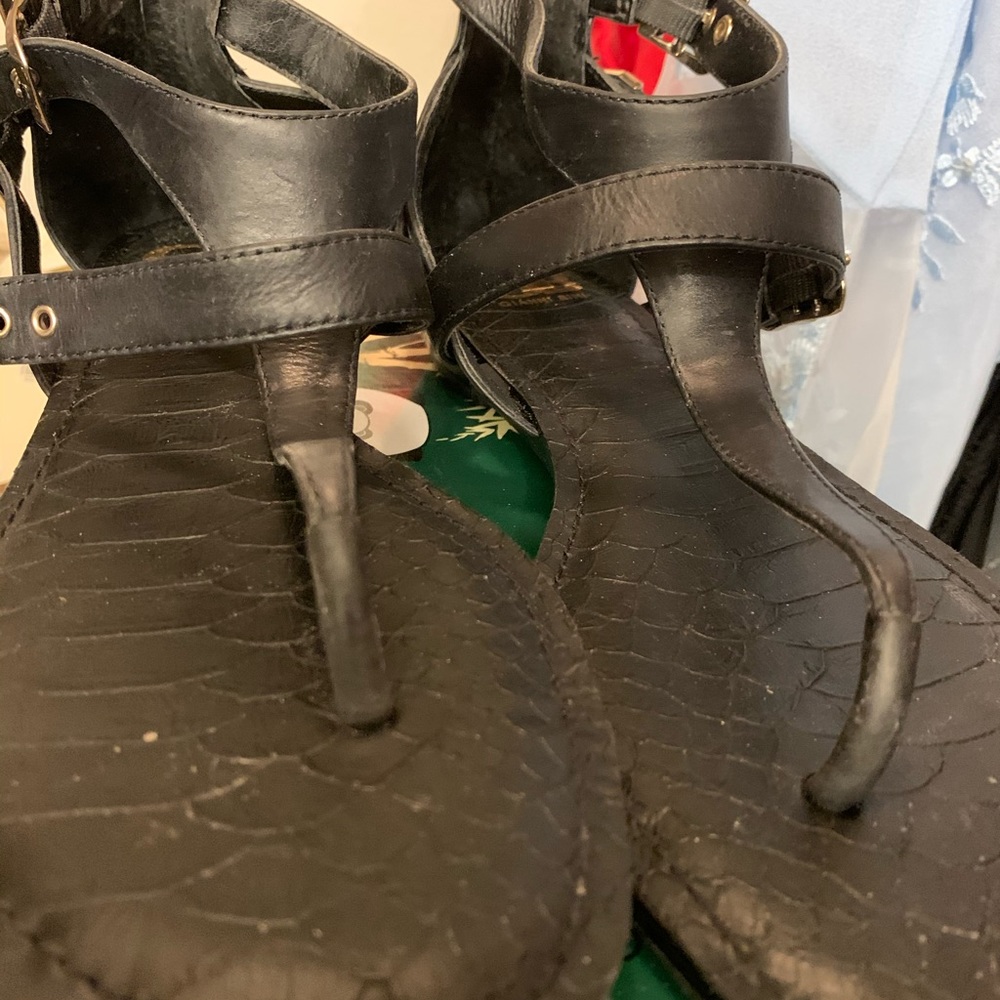 Black sandals